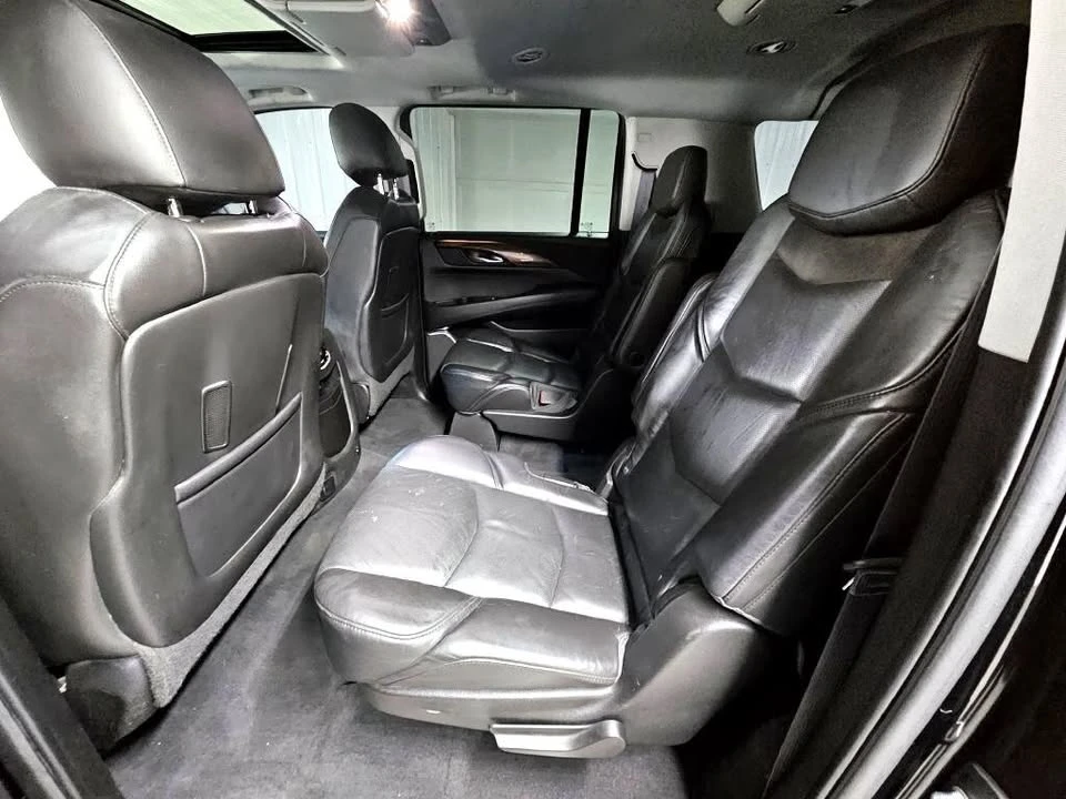 2015 Cadillac Escalade 4th Gen - Image 14 of 19
