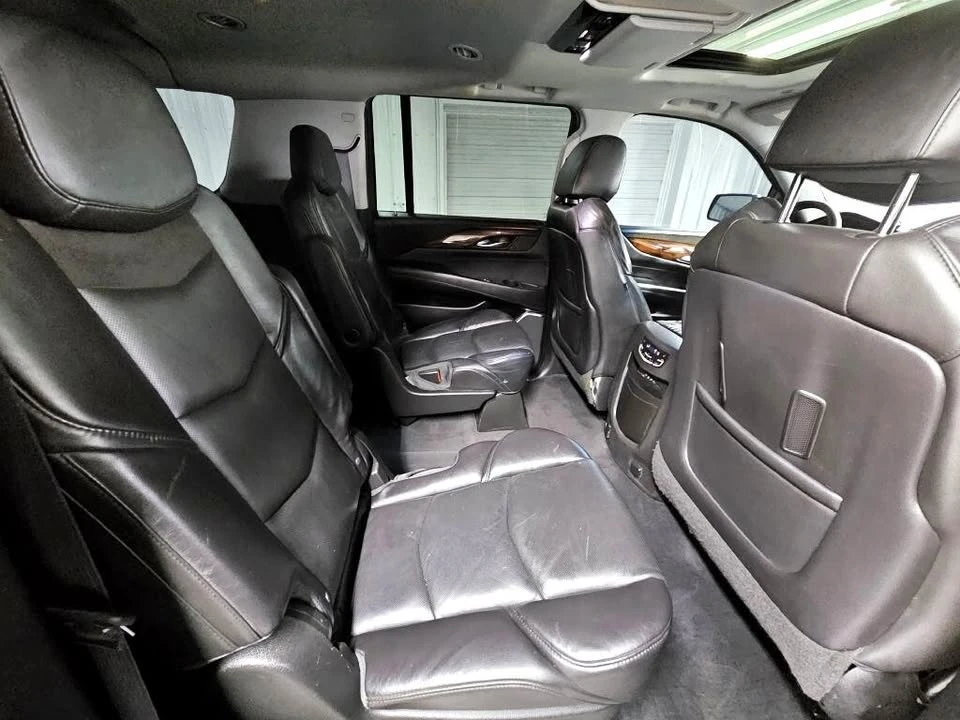 2015 Cadillac Escalade 4th Gen - Image 12 of 19