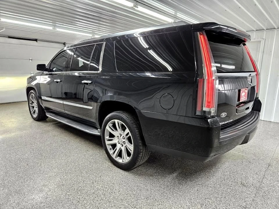 2015 Cadillac Escalade 4th Gen - Image 3 of 19