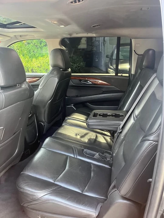 2015 Cadillac Escalade 4th Gen - Image 5 of 8