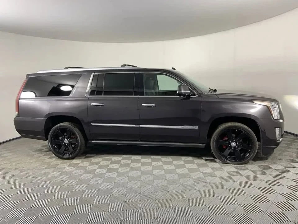 2015 Cadillac Escalade 4th Gen - Image 2 of 20