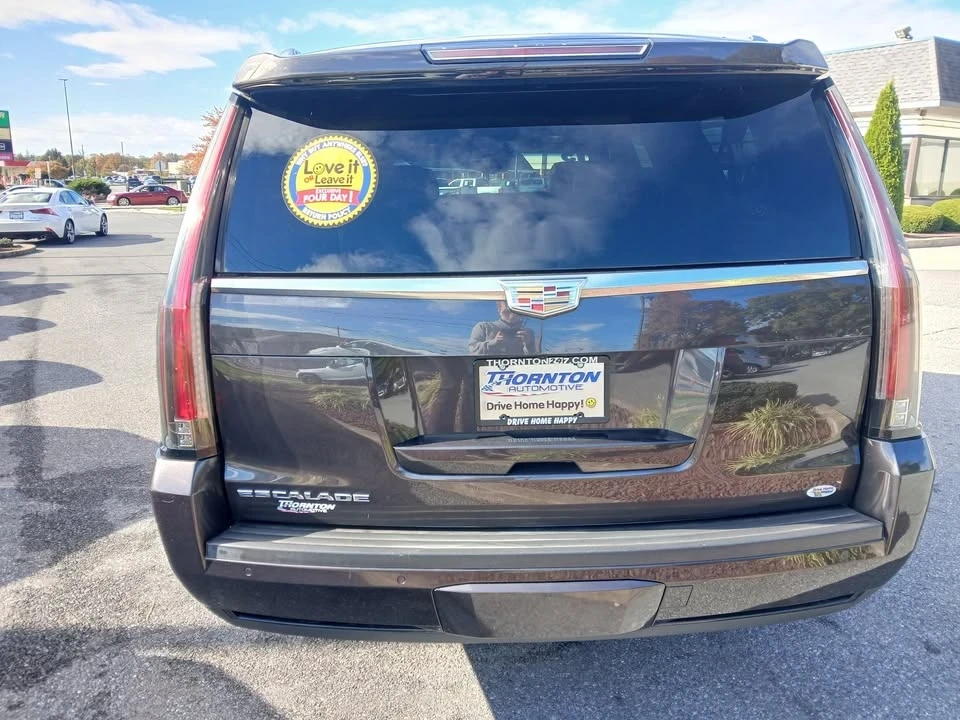 2015 Cadillac Escalade 4th Gen - Image 4 of 11