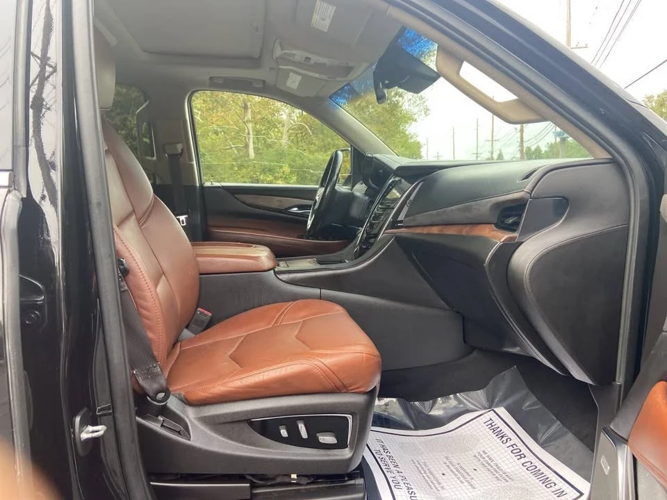2015 Cadillac Escalade 4th Gen - Image 14 of 19