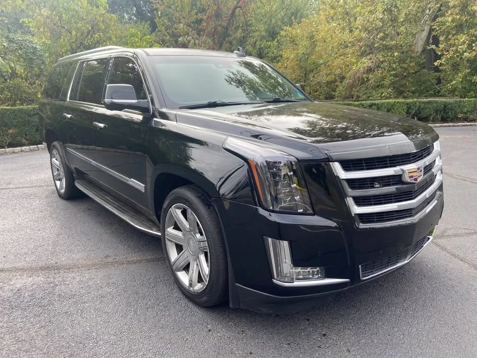 2015 Cadillac Escalade 4th Gen - Image 2 of 19
