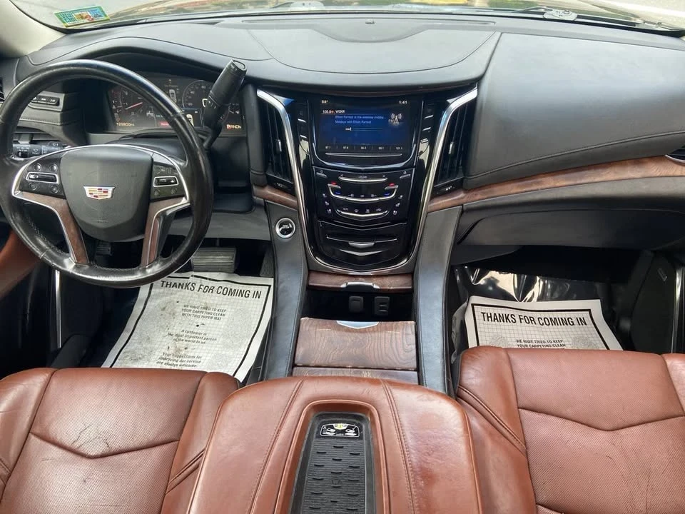 2015 Cadillac Escalade 4th Gen - Image 18 of 19