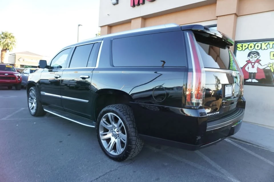 2015 Cadillac Escalade 4th Gen - Image 9 of 19