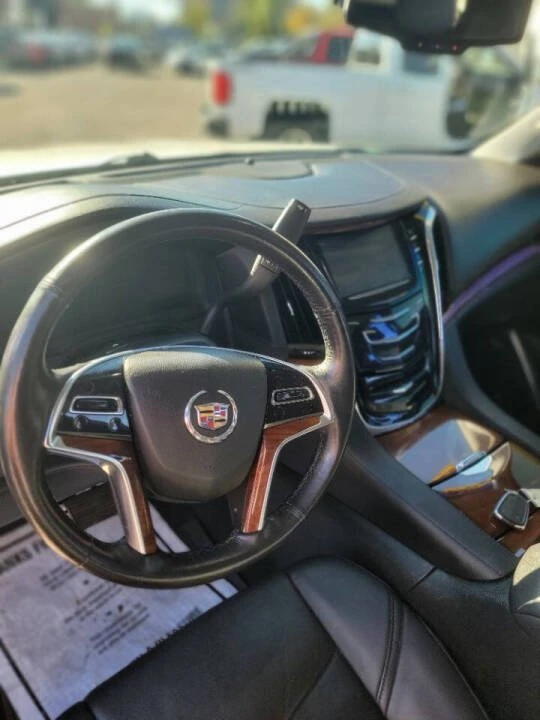 2015 Cadillac Escalade 4th Gen - Image 10 of 13
