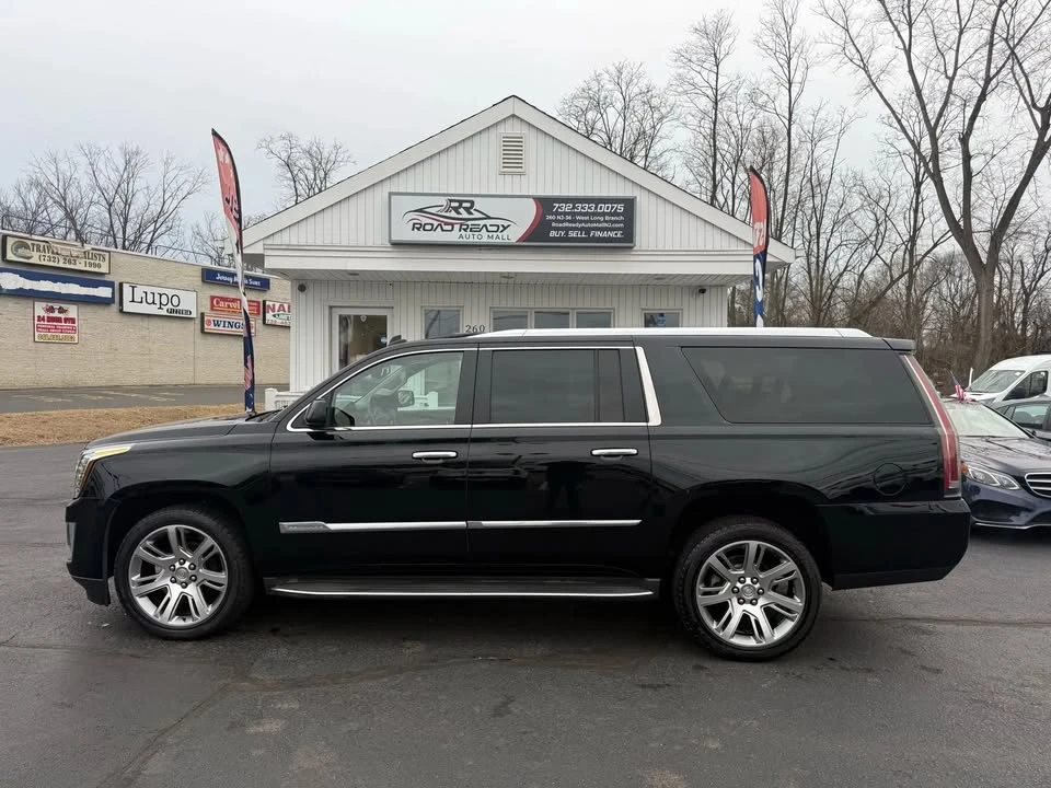 2015 Cadillac Escalade 4th Gen - Image 10 of 20