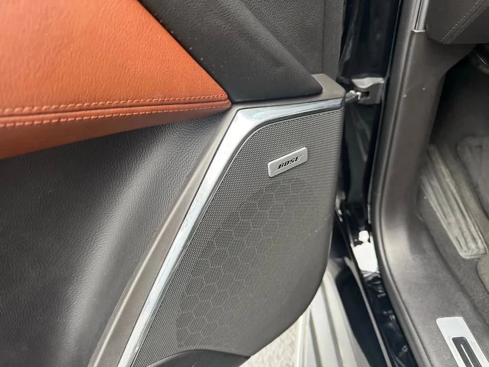2015 Cadillac Escalade 4th Gen - Image 13 of 20