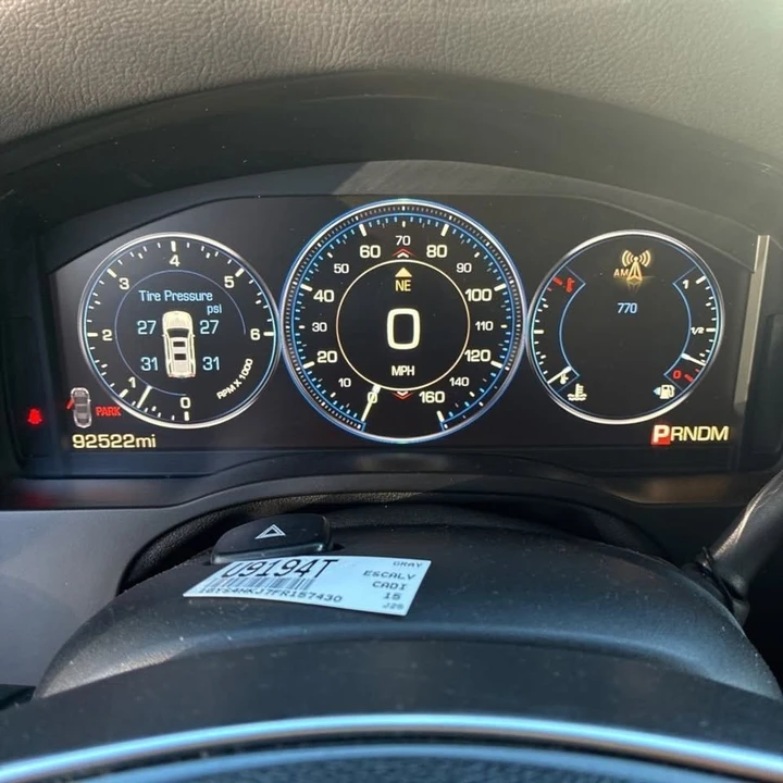 2015 Cadillac Escalade 4th Gen - Image 10 of 19