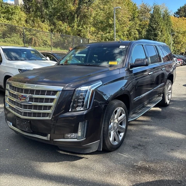 2015 Cadillac Escalade 4th Gen - Image 3 of 19