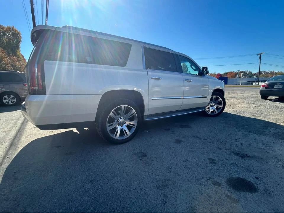 2015 Cadillac Escalade 4th Gen - Image 4 of 15