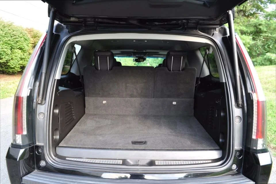 2015 Cadillac Escalade 4th Gen - Image 8 of 14
