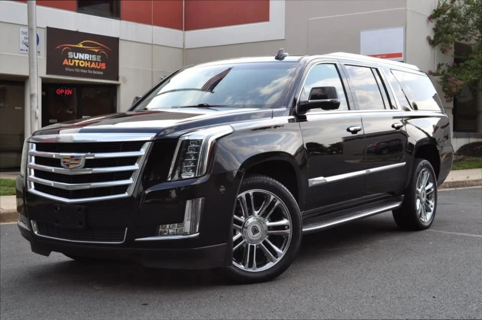 2015 Cadillac Escalade 4th Gen - Image 2 of 14