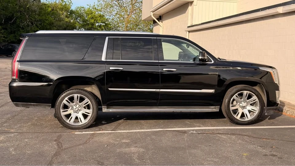 2015 Cadillac Escalade 4th Gen - Image 7 of 20