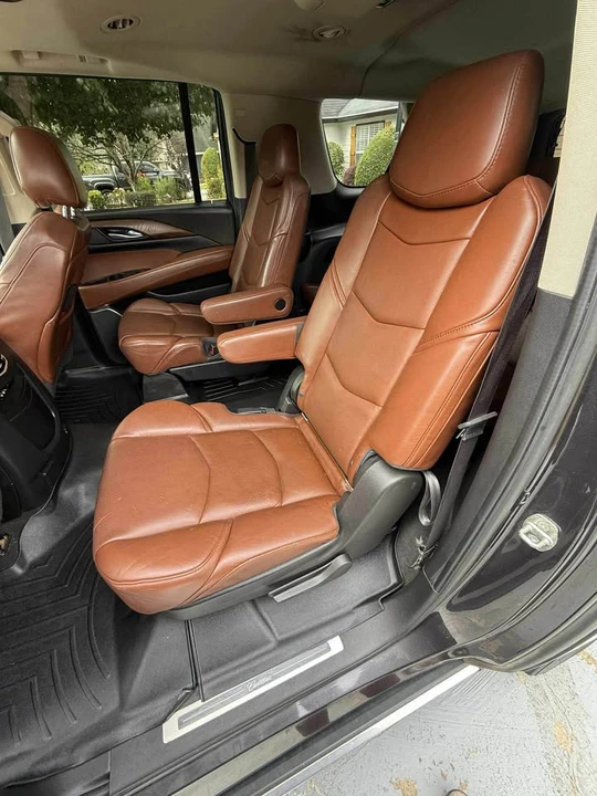 2015 Cadillac Escalade 4th Gen - Image 13 of 17