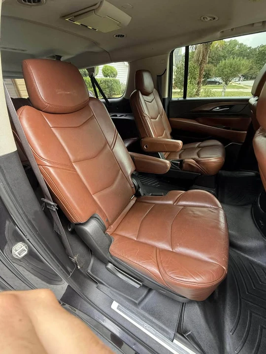 2015 Cadillac Escalade 4th Gen - Image 10 of 17