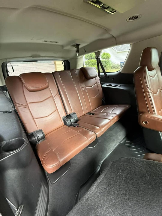 2015 Cadillac Escalade 4th Gen - Image 14 of 17