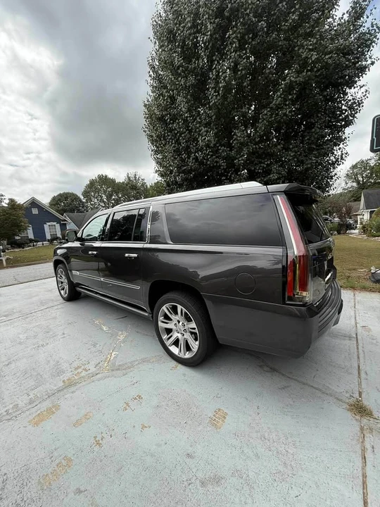 2015 Cadillac Escalade 4th Gen - Image 5 of 17