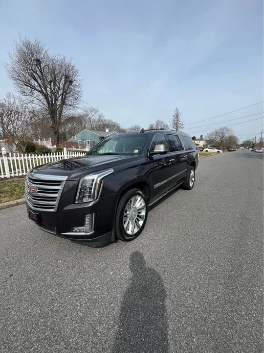 2015 Cadillac Escalade 4th Gen - Image 2 of 14
