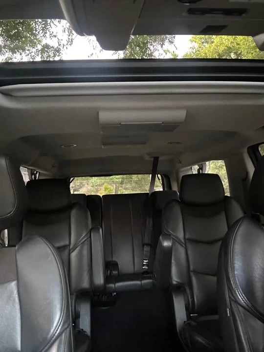 2015 Cadillac Escalade 4th Gen - Image 11 of 20