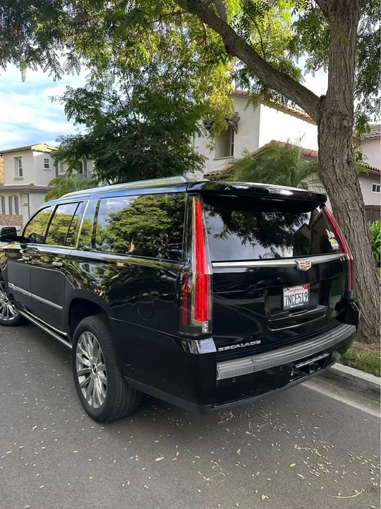 2015 Cadillac Escalade 4th Gen - Image 3 of 20