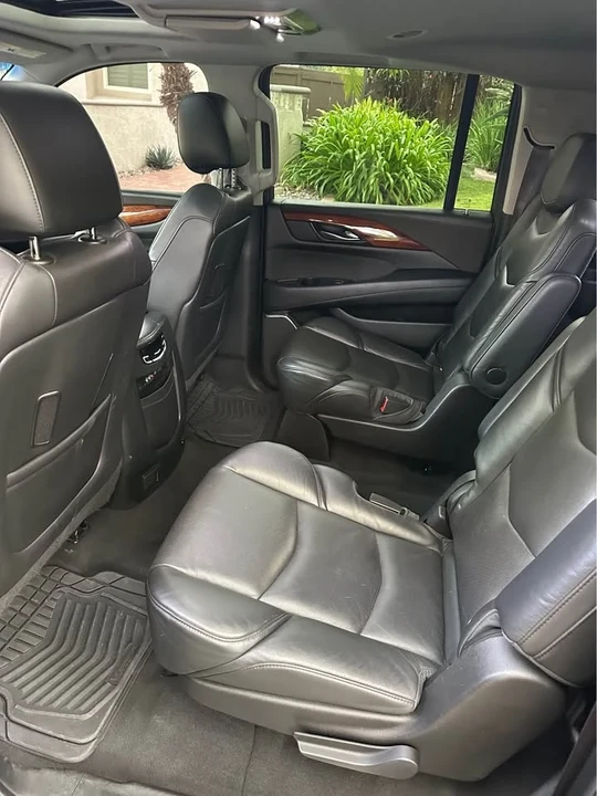 2015 Cadillac Escalade 4th Gen - Image 9 of 20