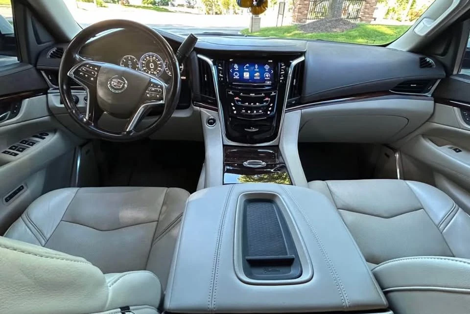2015 Cadillac Escalade 4th Gen - Image 6 of 18