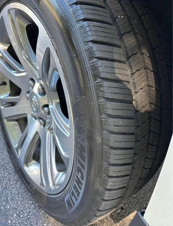 2015 Cadillac Escalade 4th Gen - Image 10 of 18