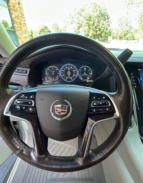 2015 Cadillac Escalade 4th Gen - Image 12 of 18