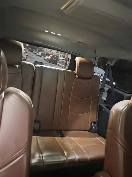 2015 Cadillac Escalade 4th Gen - Image 10 of 12