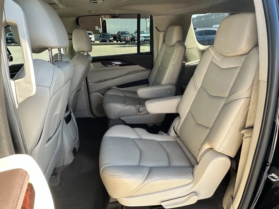 2015 Cadillac Escalade 4th Gen - Image 7 of 16