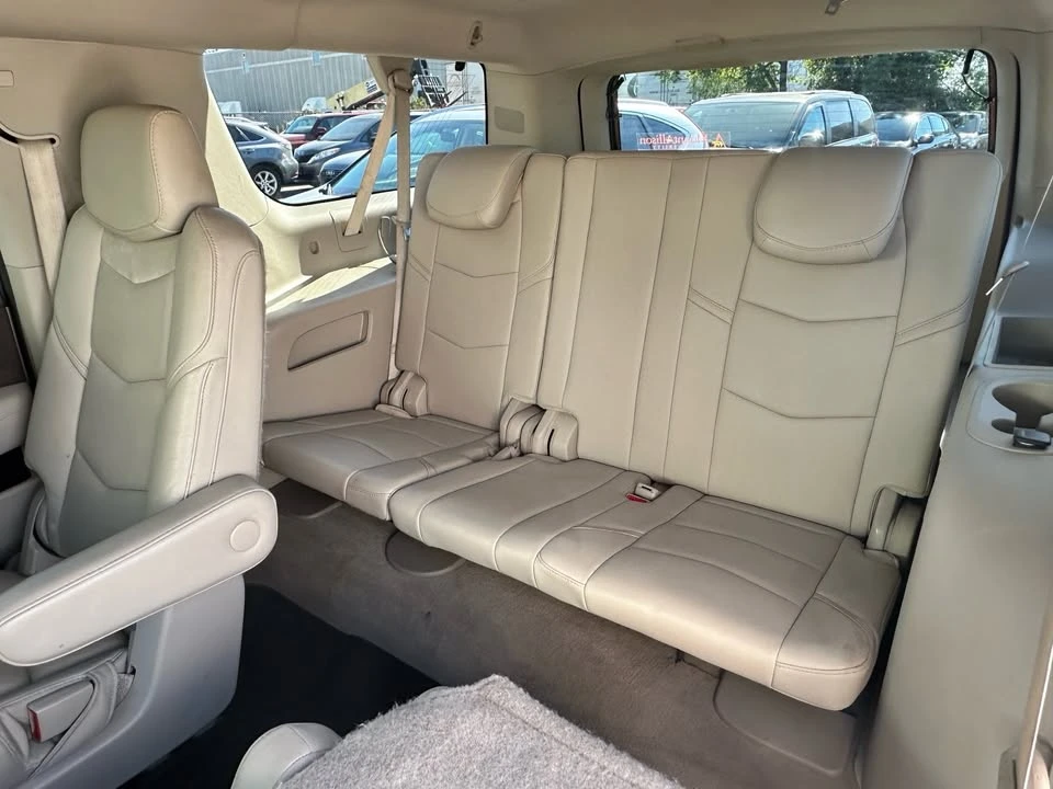 2015 Cadillac Escalade 4th Gen - Image 8 of 16