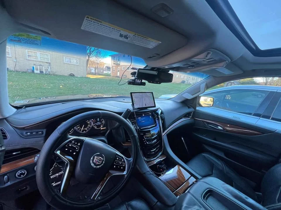 2015 Cadillac Escalade 4th Gen - Image 6 of 8