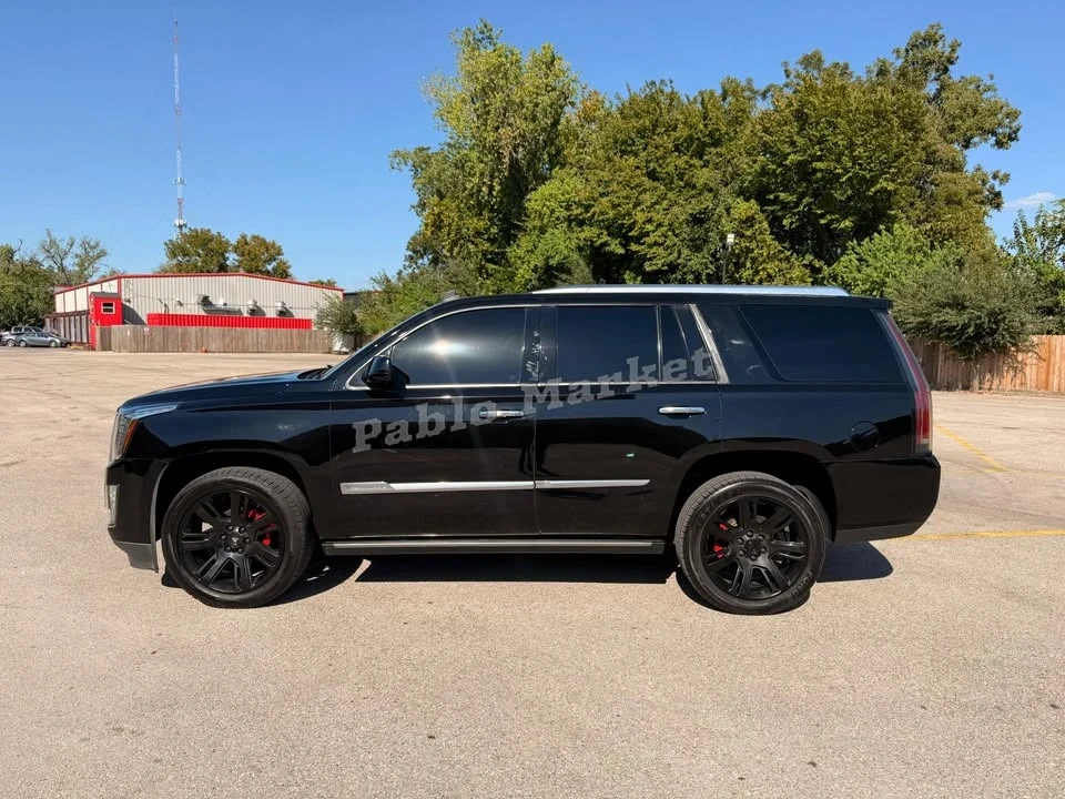2015 Cadillac Escalade 4th Gen - Image 2 of 4