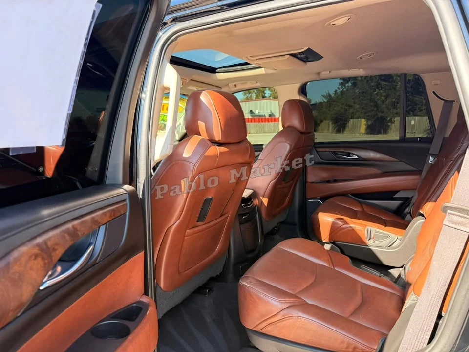 2015 Cadillac Escalade 4th Gen - Image 4 of 4