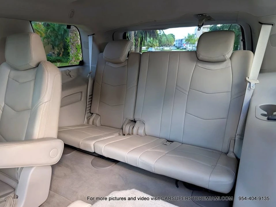 2015 Cadillac Escalade 4th Gen - Image 19 of 20