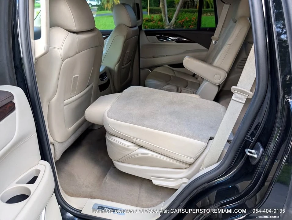 2015 Cadillac Escalade 4th Gen - Image 20 of 20