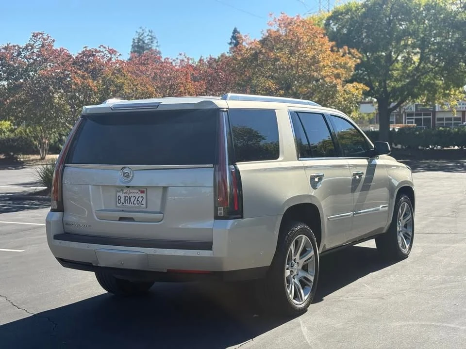 2015 Cadillac Escalade 4th Gen - Image 6 of 19