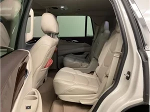 2015 Cadillac Escalade 4th Gen - Image 4 of 10