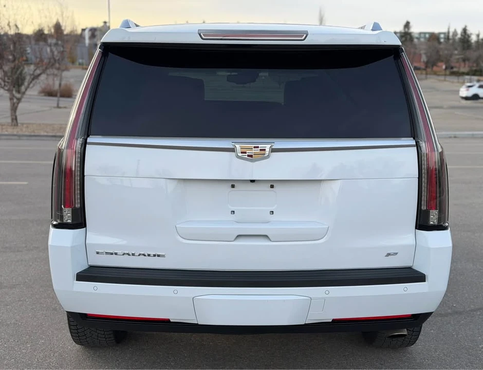 2015 Cadillac Escalade 4th Gen - Image 7 of 19