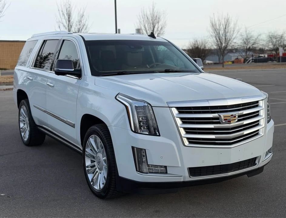 2015 Cadillac Escalade 4th Gen - Image 5 of 19