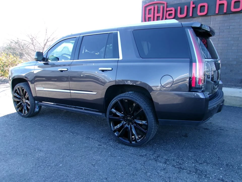 2015 Cadillac Escalade 4th Gen - Image 3 of 14