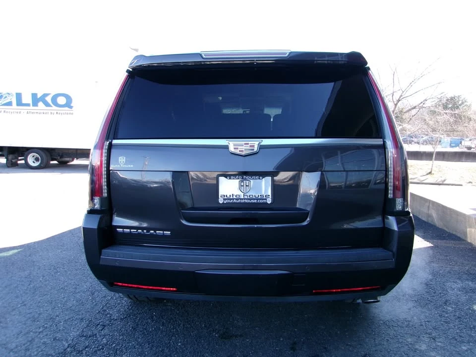 2015 Cadillac Escalade 4th Gen - Image 4 of 14