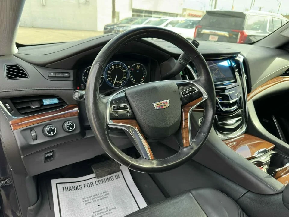 2015 Cadillac Escalade 4th Gen - Image 10 of 17