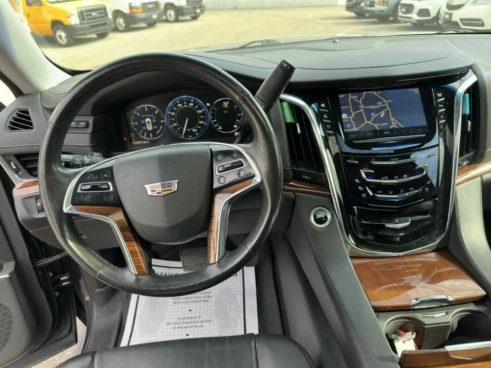2015 Cadillac Escalade 4th Gen - Image 9 of 17