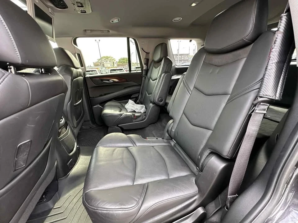 2015 Cadillac Escalade 4th Gen - Image 13 of 17