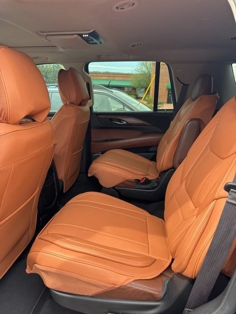 2015 Cadillac Escalade 4th Gen - Image 2 of 2