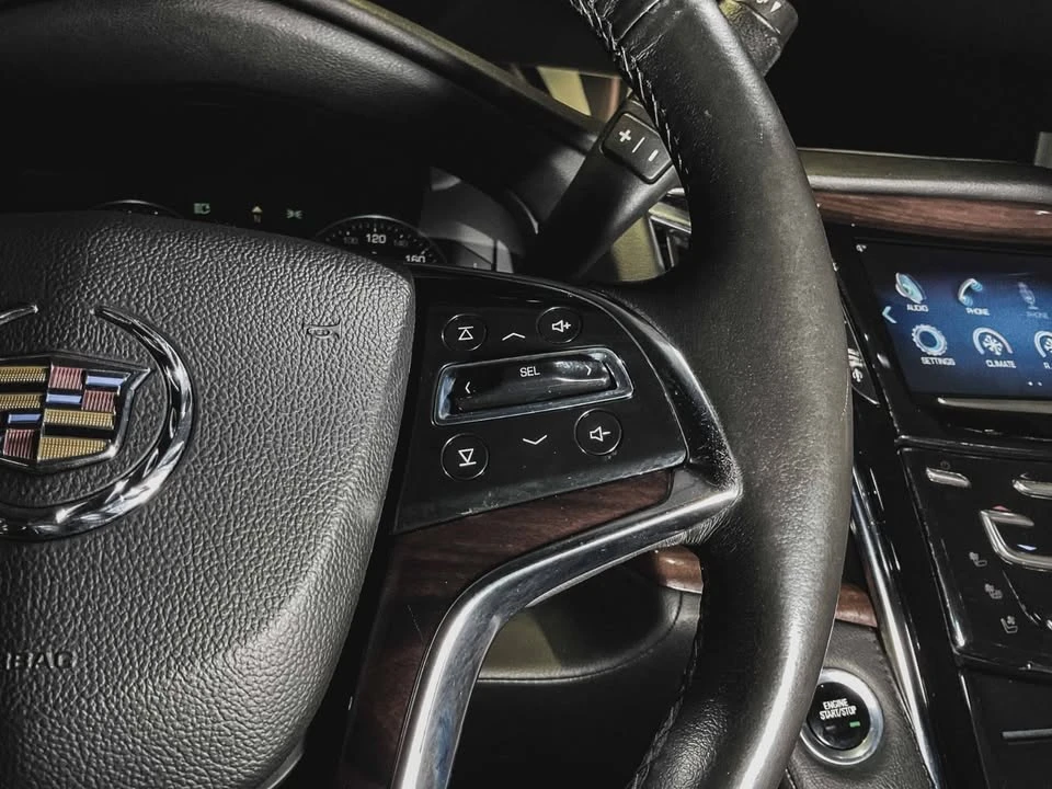 2015 Cadillac Escalade 4th Gen - Image 13 of 20