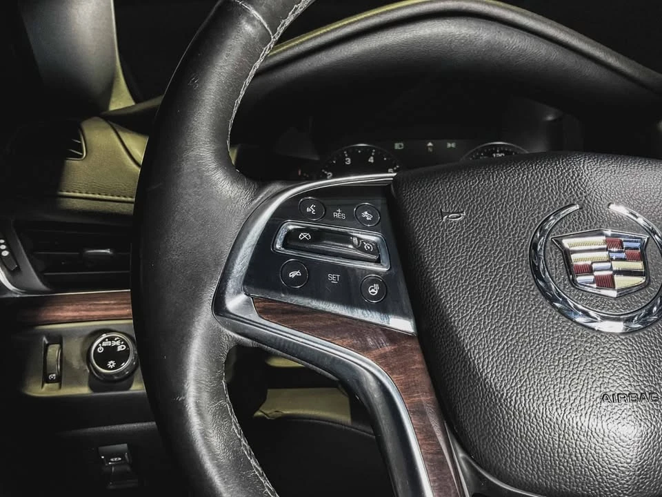 2015 Cadillac Escalade 4th Gen - Image 14 of 20
